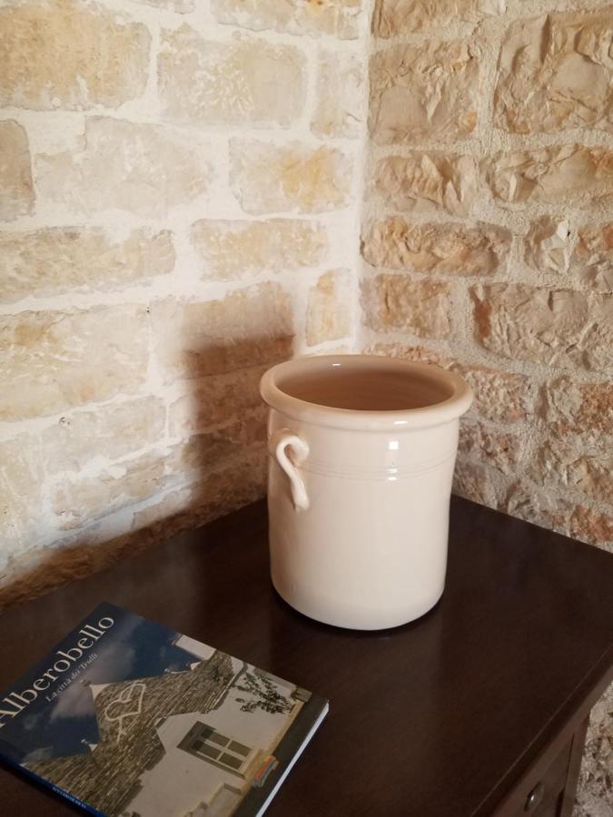 Antico Trullo Immerso Nella Campagna Alberobello Ngoại thất bức ảnh